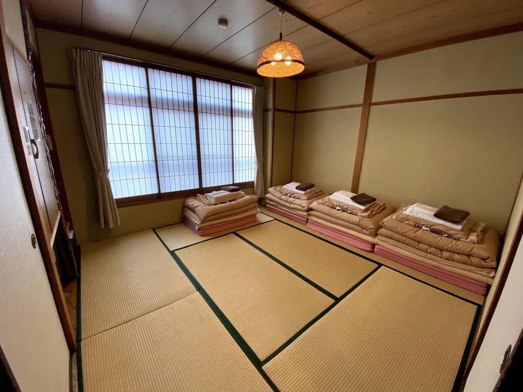 J-Hoppers Hida Takayama Guest House