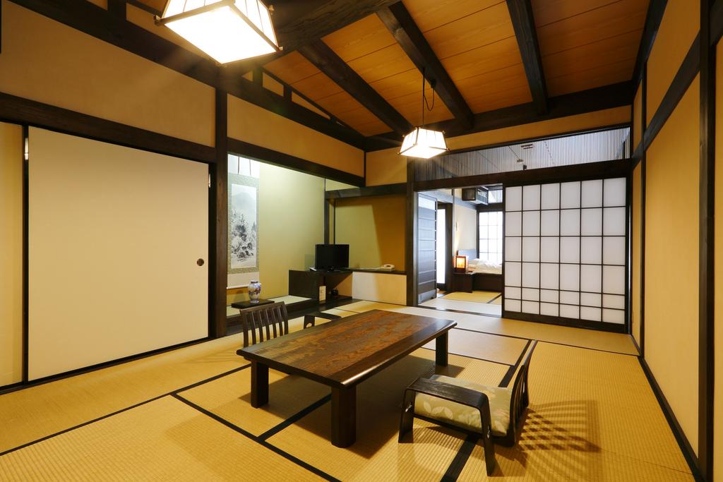 Okada Ryokan Warakutei