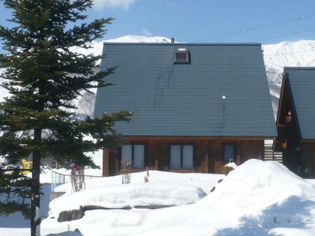 Hakuba Happo Log Chalets