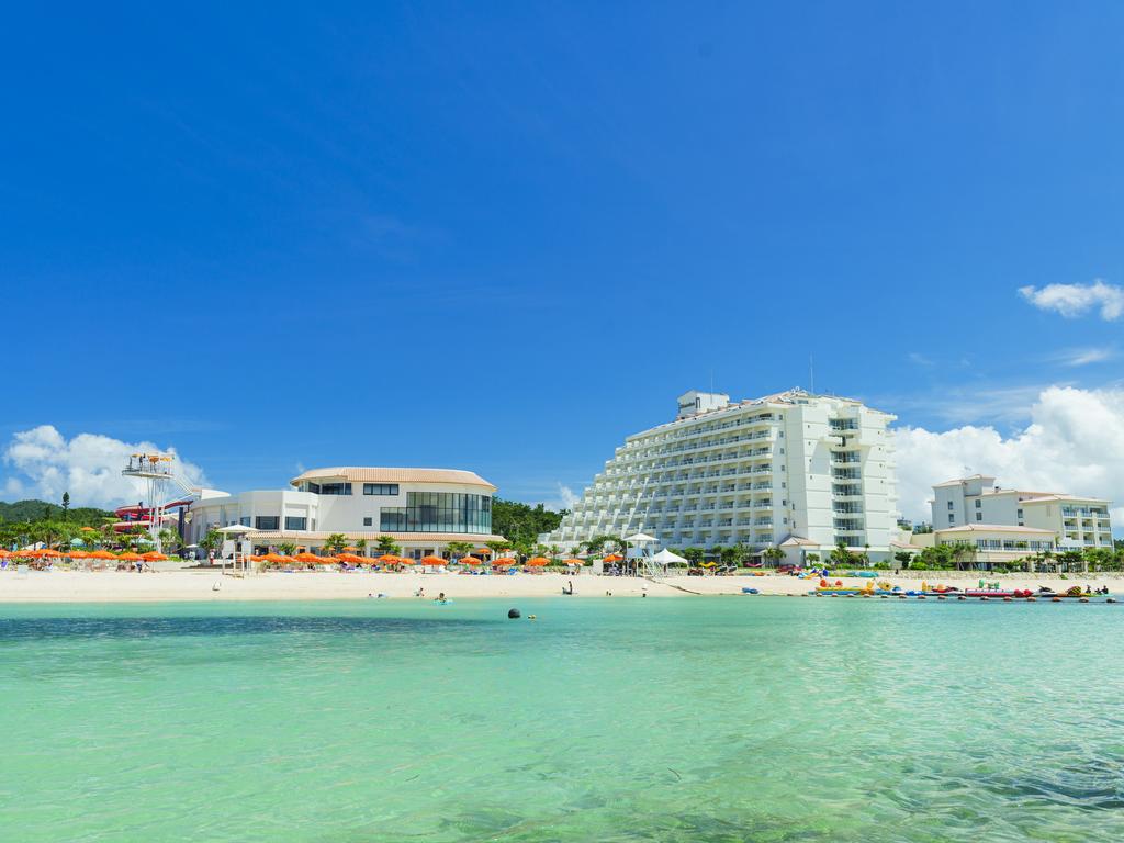 Sheraton Okinawa Sunmarina Resort