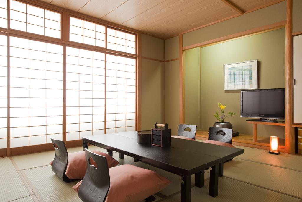 Yamatoya Honten Ryokan Osaka