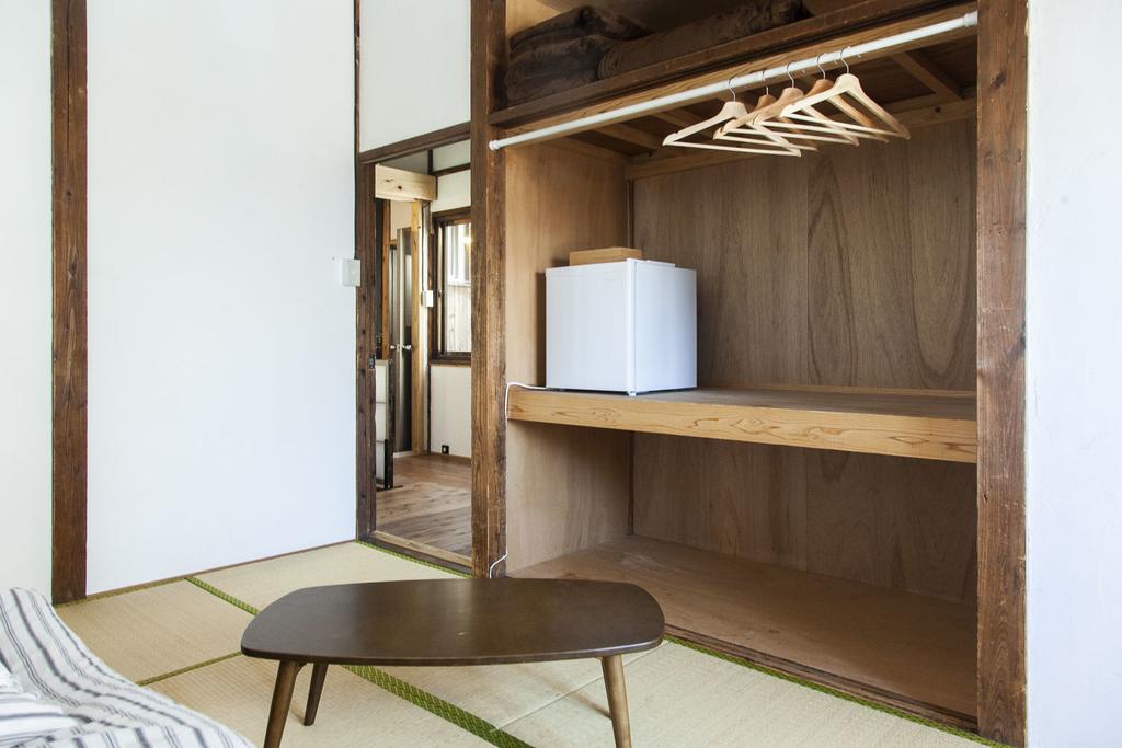 Fukuoka Guesthouse HIVE