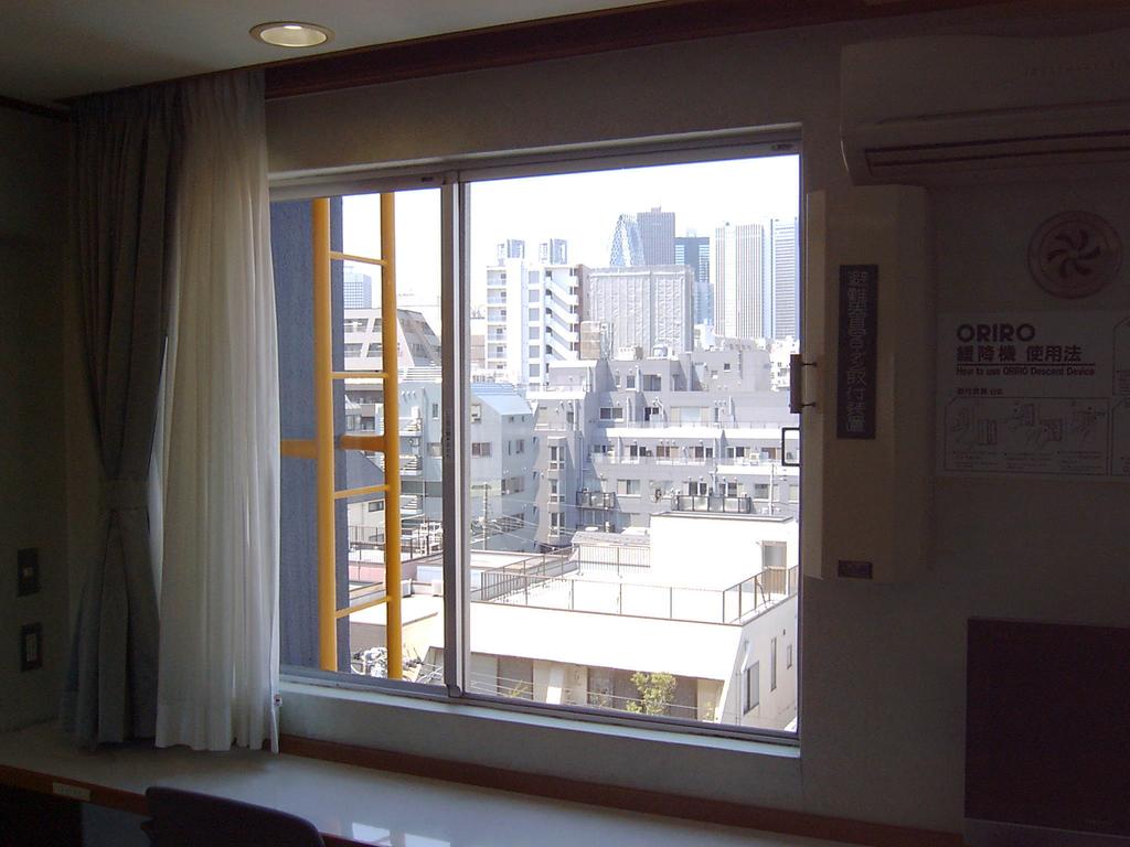 Tokyo Business Hotel