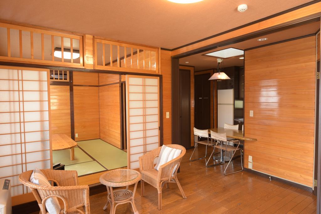 Kawaguchiko Country Cottage Ban - Glamping Resort -