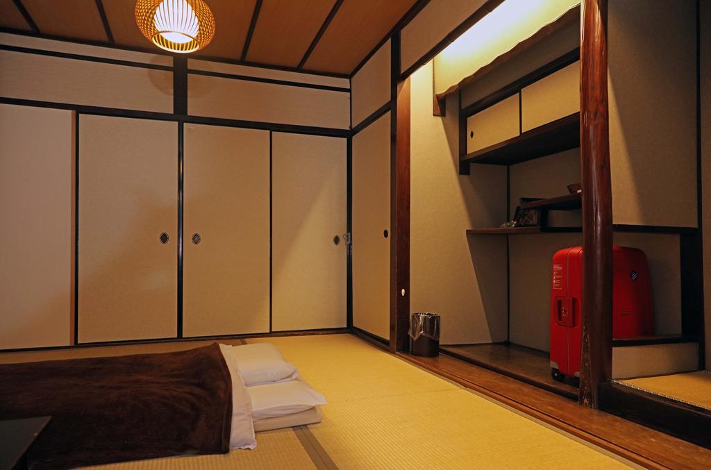 Guesthouse Kyoto Compass