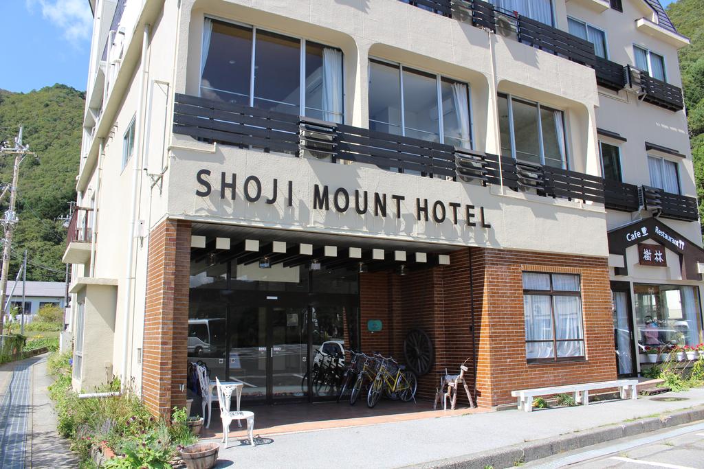 Shoji Mount Hotel