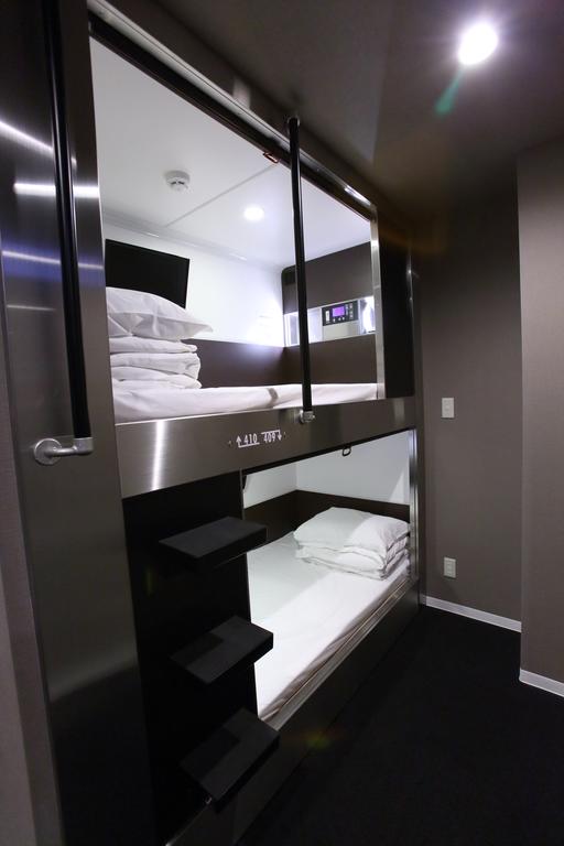 Capsule Hotel Valie Ebisucho