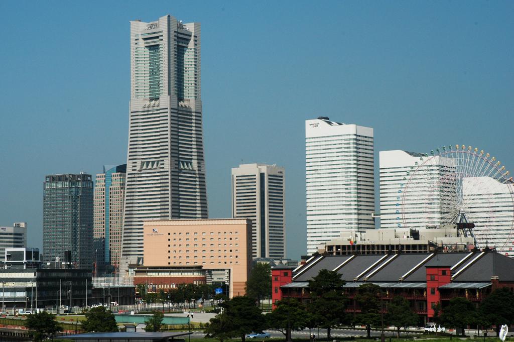 Navios Yokohama