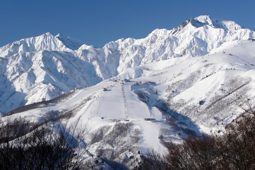 Hotel La Neige Higashi-kan