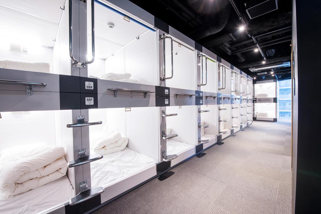 Capsule Hotel Transit Shinjuku