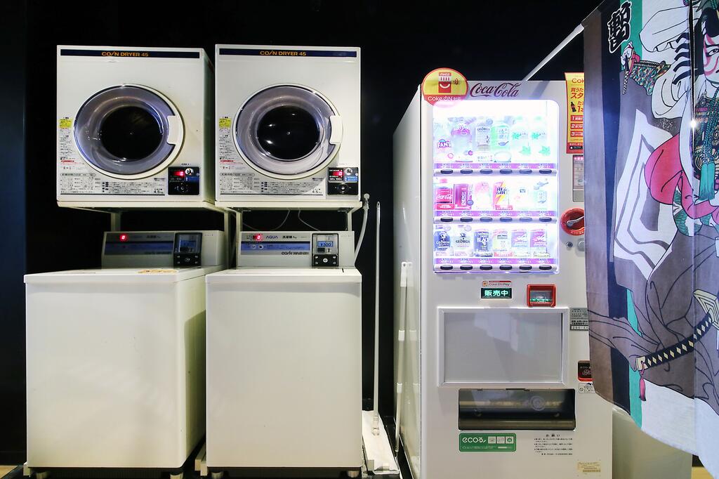 Capsule Hotel Transit Shinjuku