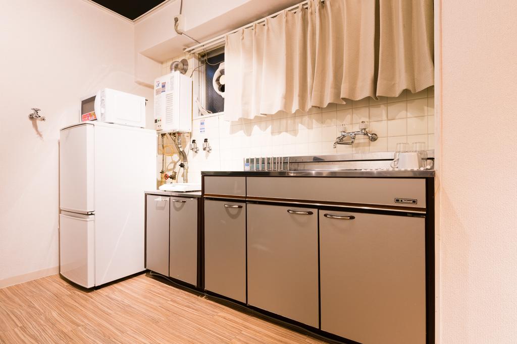 SJ Apartment Shinsaibashi