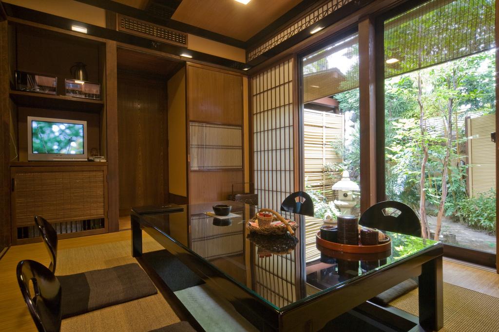 Oiwakeya Ryokan