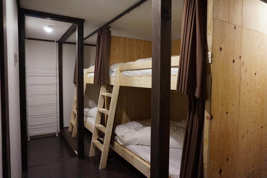 Uni Hostel Osaka