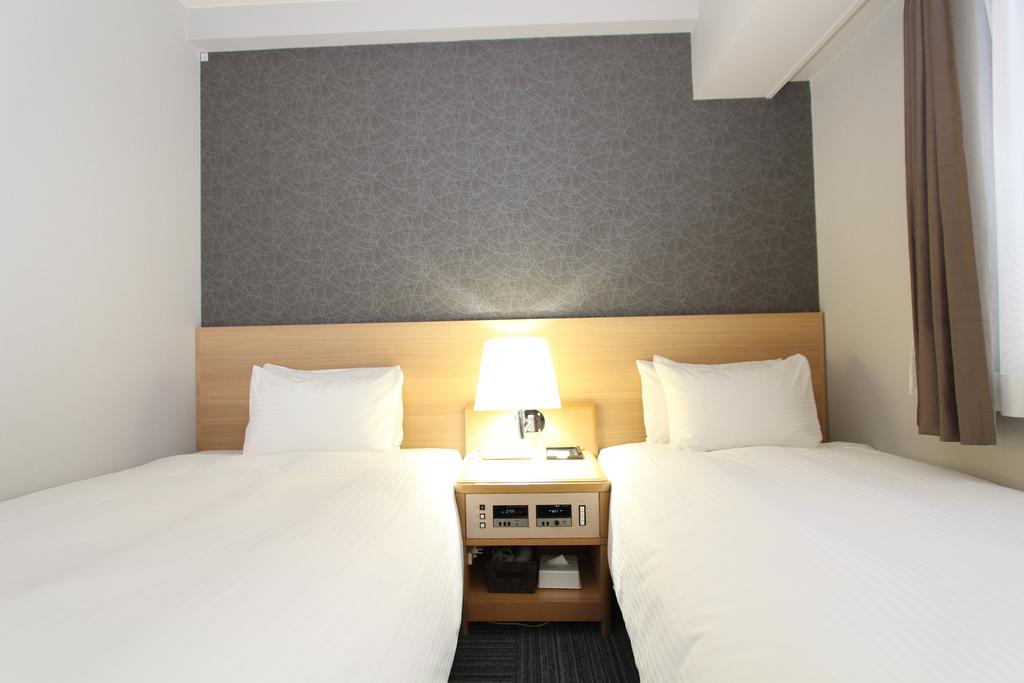 SureStay Plus Hotel by Best Western Shin-Osaka