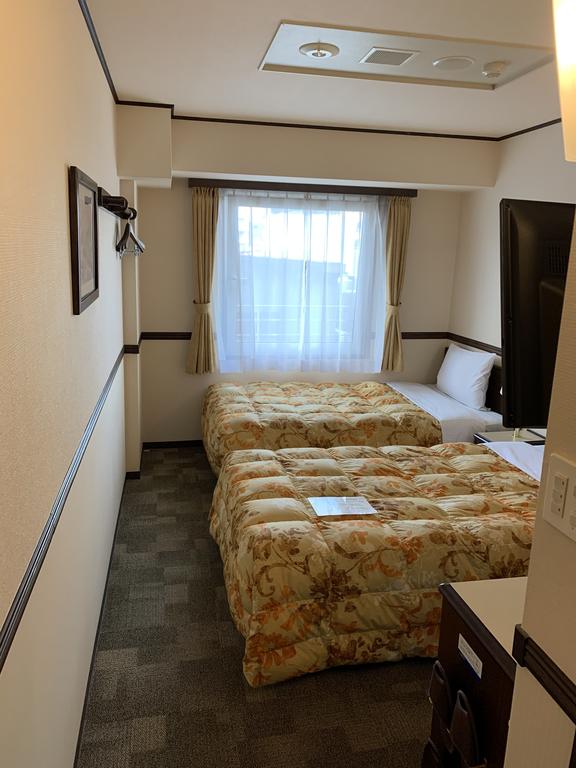 Toyoko Inn Osaka Tsutenkaku Mae