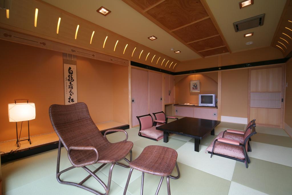 Oiwakeya Ryokan