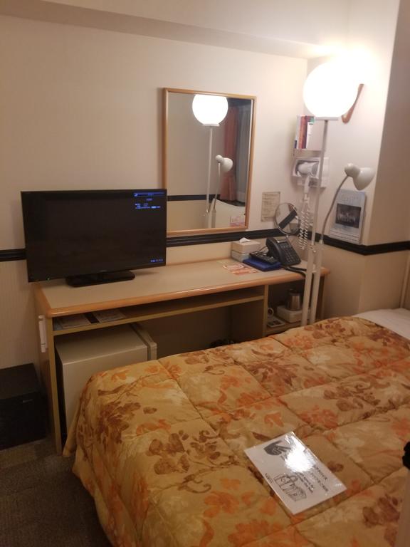 Toyoko Inn Shin-Osaka Chuo-guchi Honkan