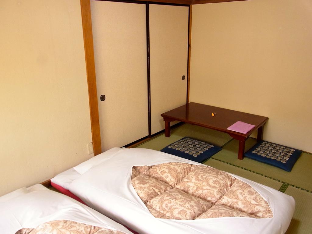 Fuji-Hakone Guest House