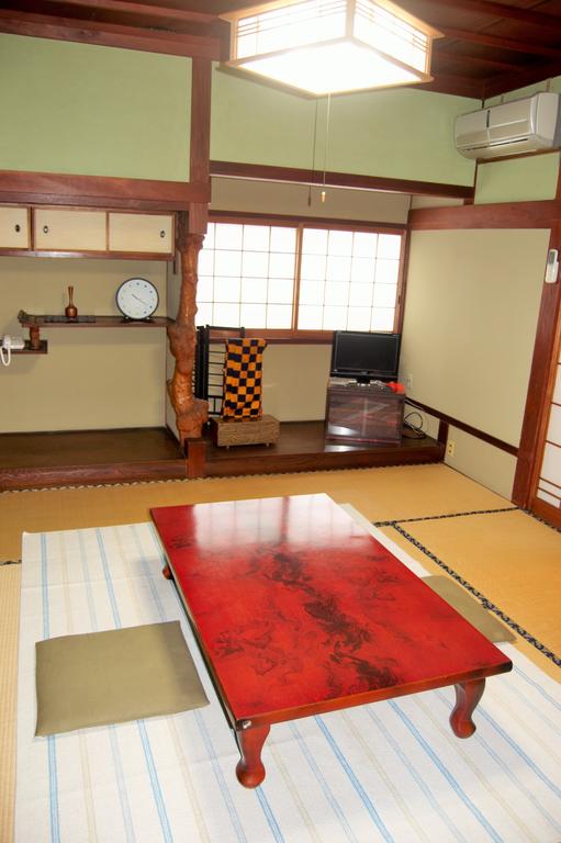 Ryokan Tsuruya Intaku