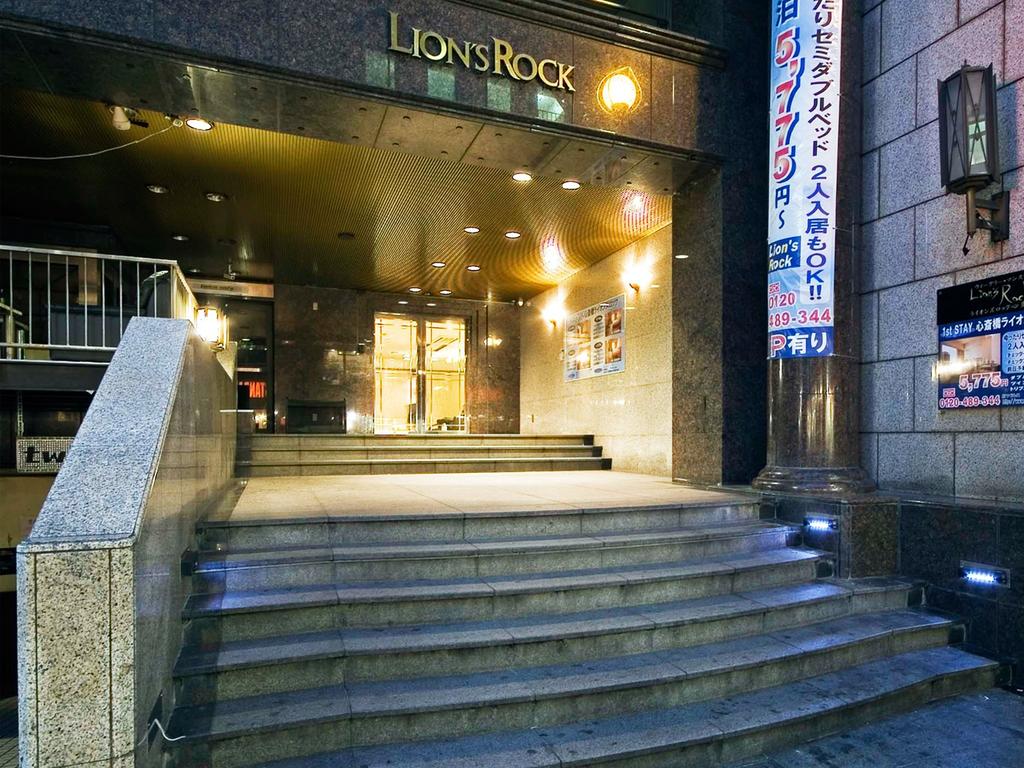 Hotel Shinsaibashi Lions Rock