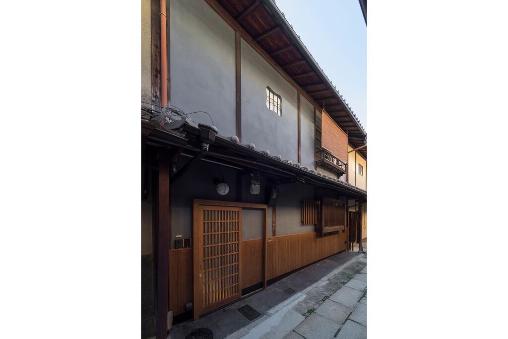 Bonbori an Machiya House