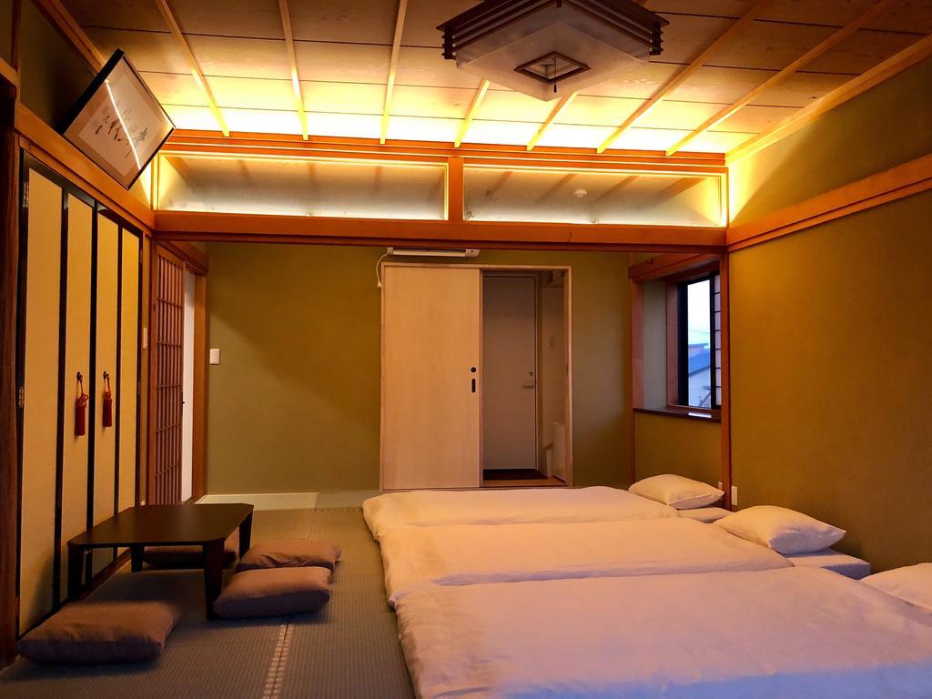 B&B MIKAWA - Kanazawa Fish Harbour