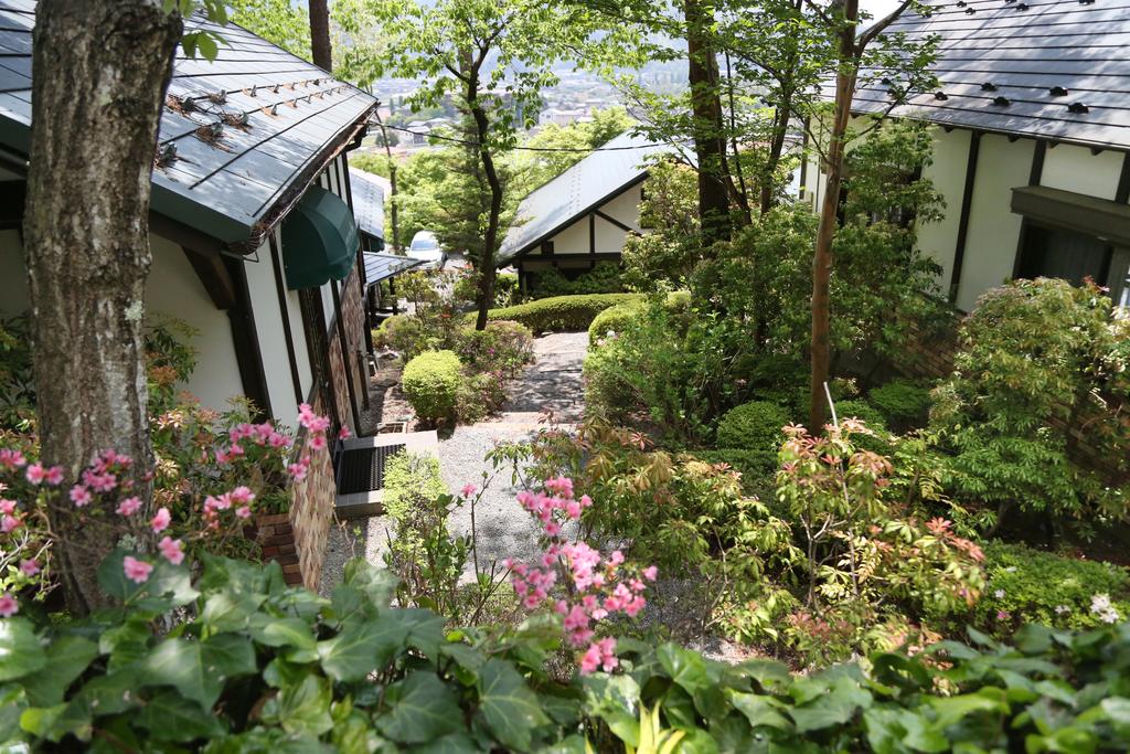 Kawaguchiko Country Cottage Ban - Glamping Resort -