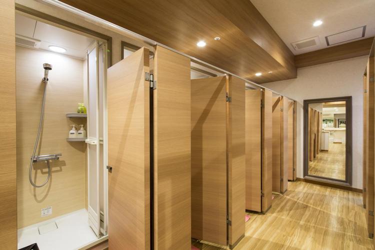 Shinjuku Kuyakusho-mae Capsule Hotel