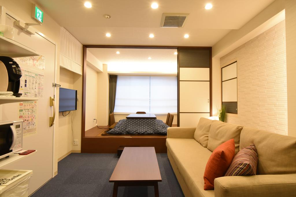 EAST TORANOMON Room - KANDO