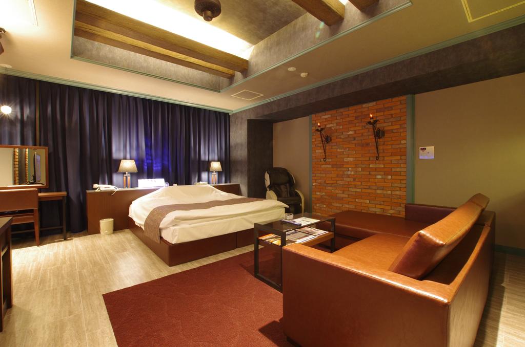 BlueHotel sju(:)pri:m (Adult Only)