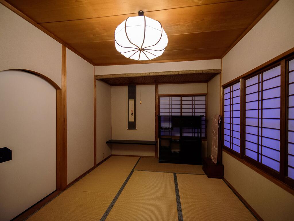 Yufuin Onsen Wafu Ryokan Tsuenosho