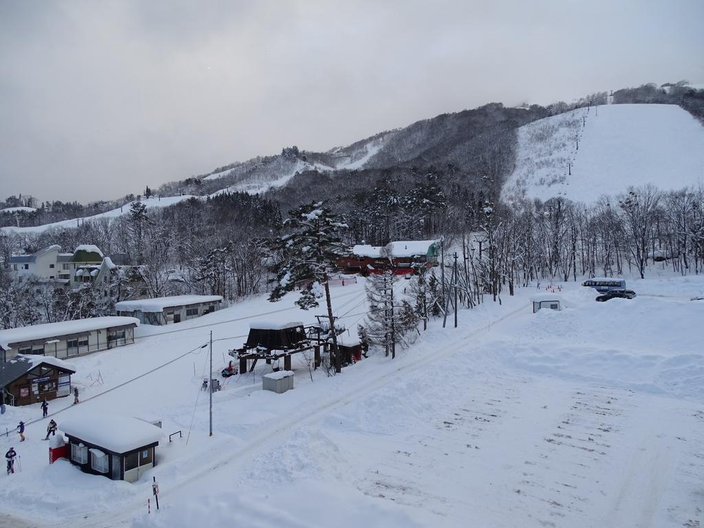 Mountain Side Hakuba