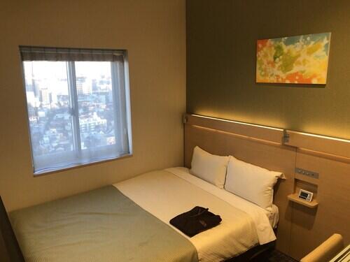 Ours Inn Hankyu