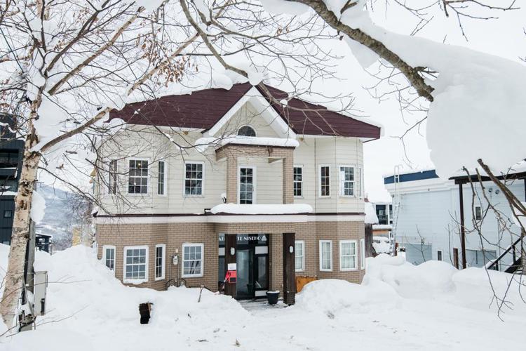 Absolute Niseko Lodge