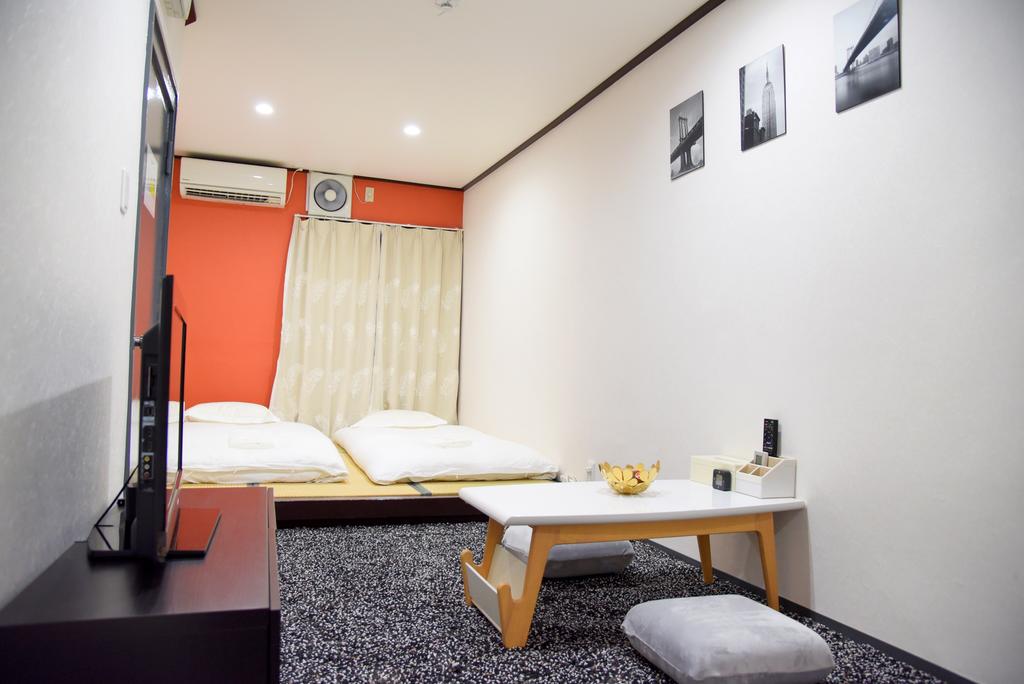 MT HOUSE OSAKA Villa 4 bed rooms boutique house Shinsaibashi Tennoji Namba USJ JR