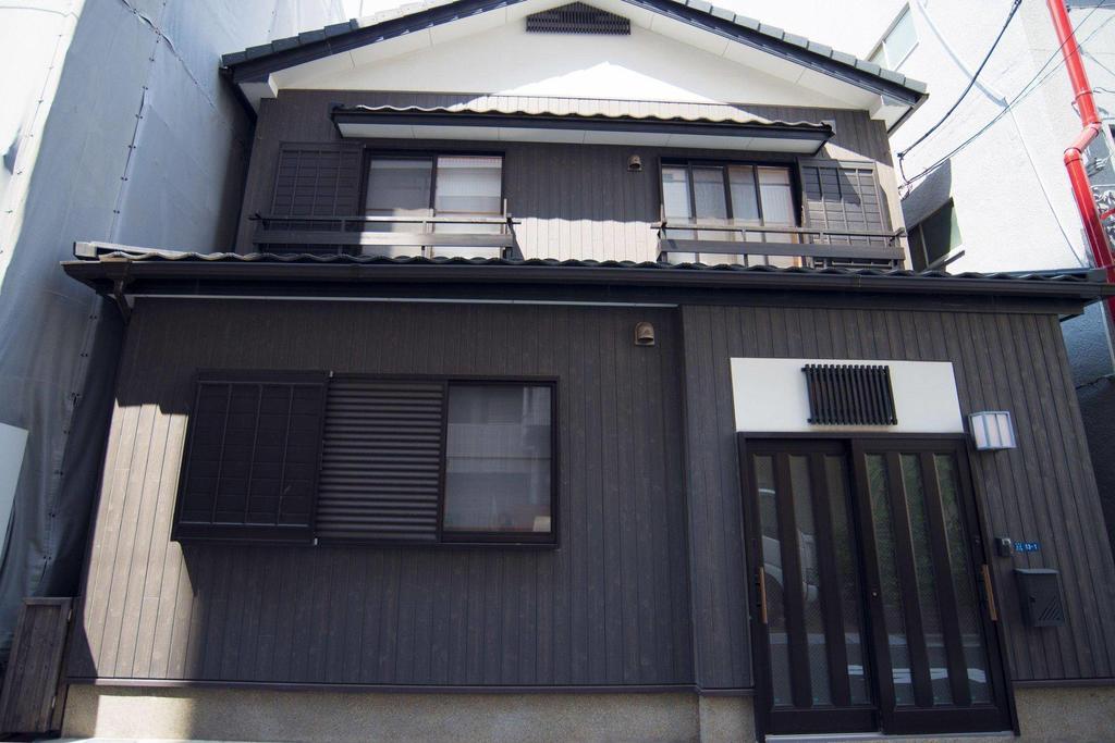 Apartment in Asakusa 556047