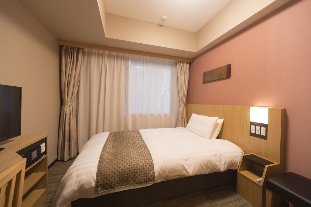 Dormy Inn Premium Tokyo Kodenmacho