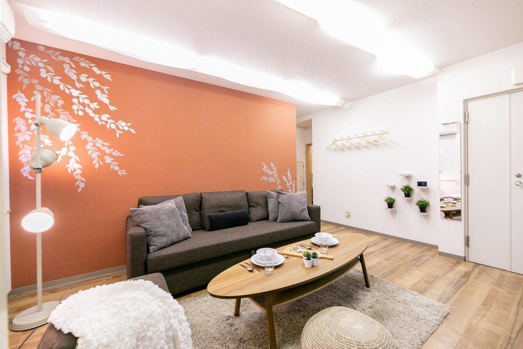 Apartment in Nipponbashi KM54