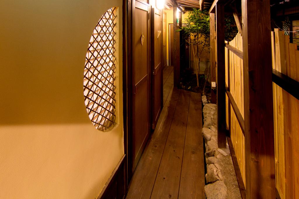 Kyoto Guesthouse Lantern in Gion