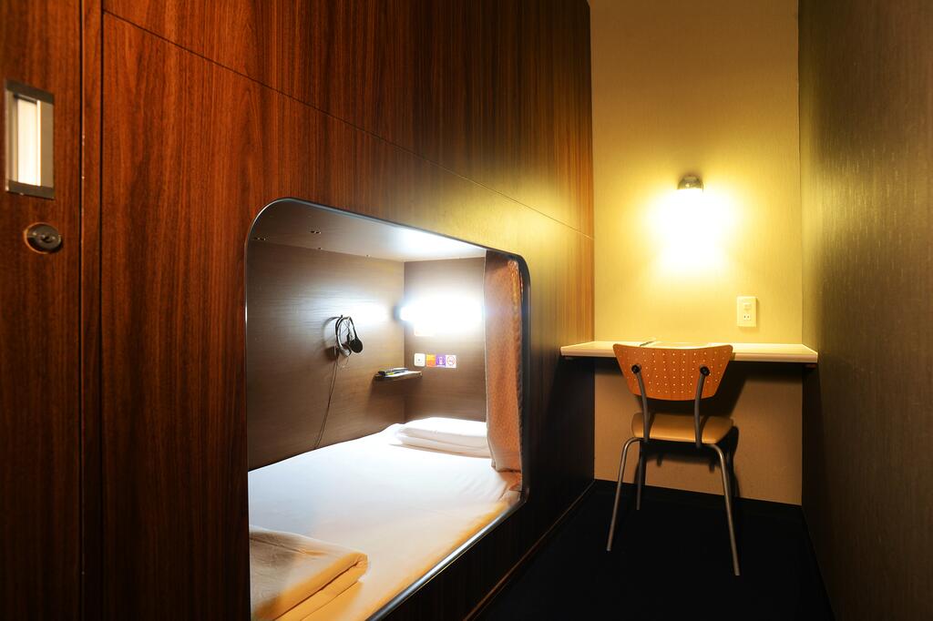 Capsule Hotel Nikoh Refre(Male Only)