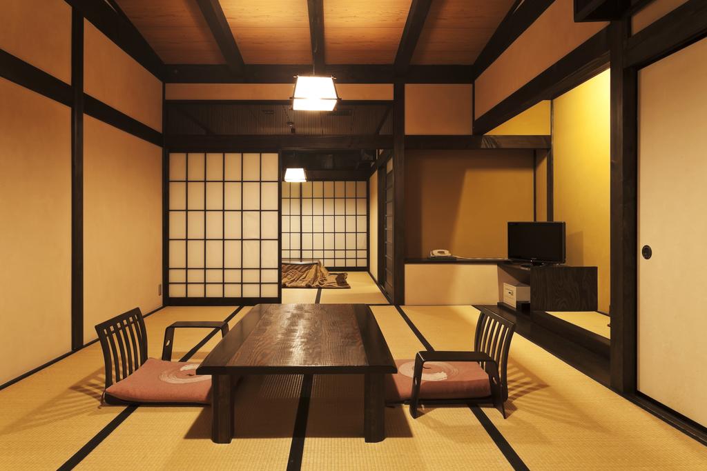 Okada Ryokan Warakutei