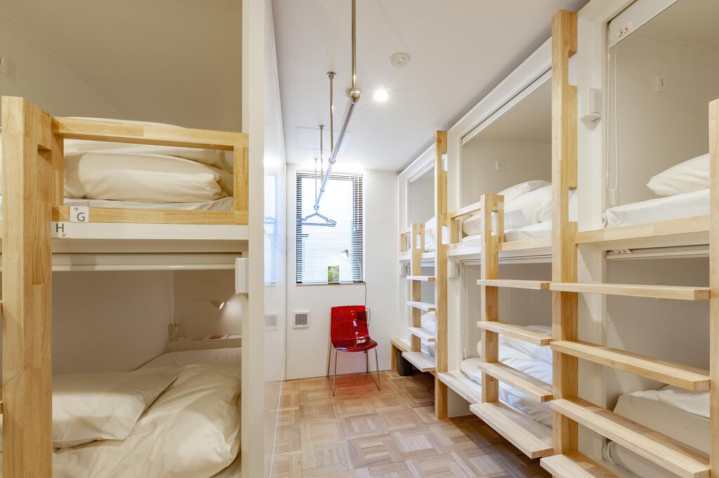 plat hostel keikyu haneda home