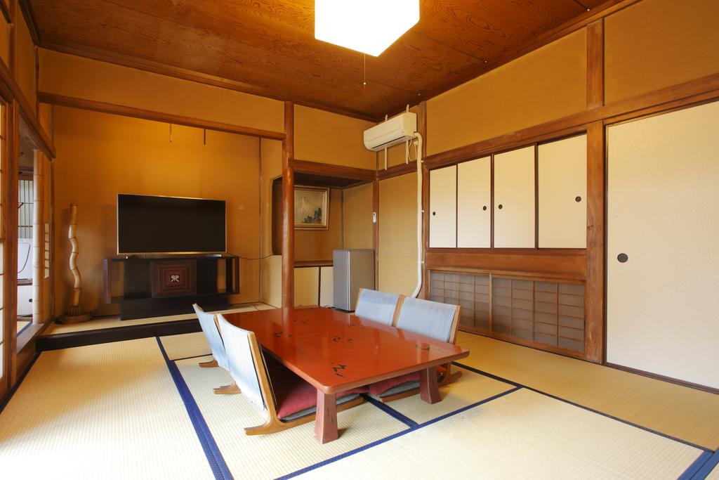 atami onsen guesthouse nagomi