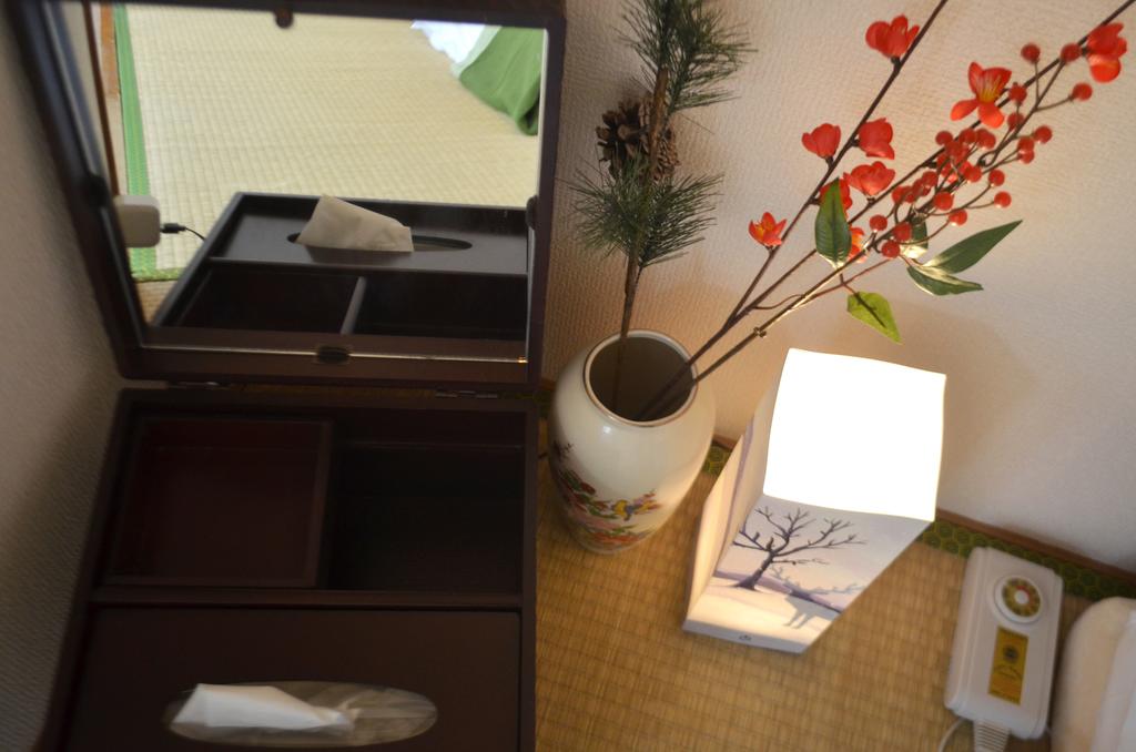 1MINS FROM STATION-TATAMI room-3PERSONS available