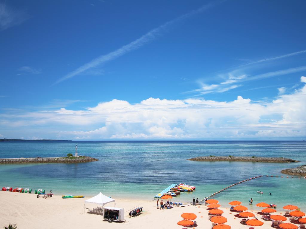 Sheraton Okinawa Sunmarina Resort