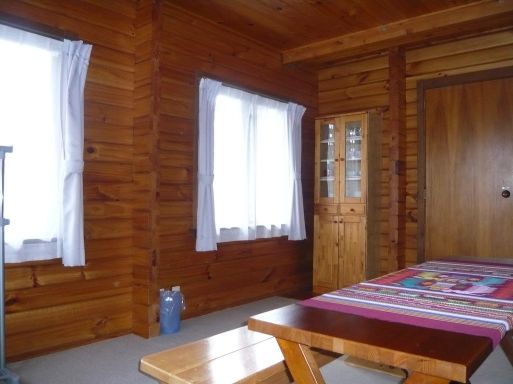 Hakuba Happo Log Chalets