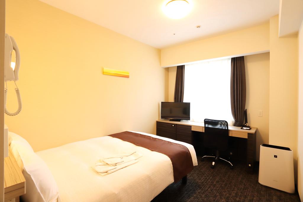 Smile Hotel Premium Osaka Hommachi