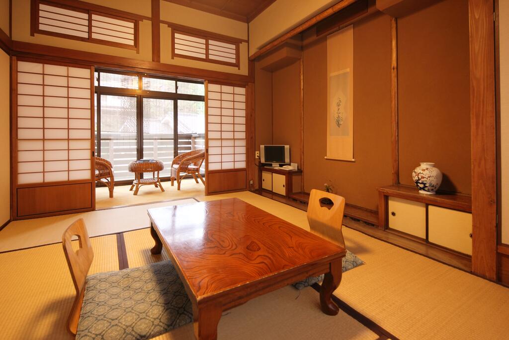 Shimizu Ryokan