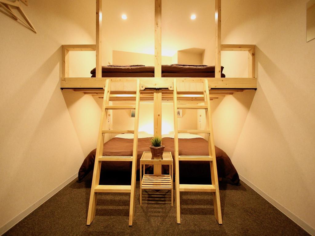 Osaka Guesthouse Nest